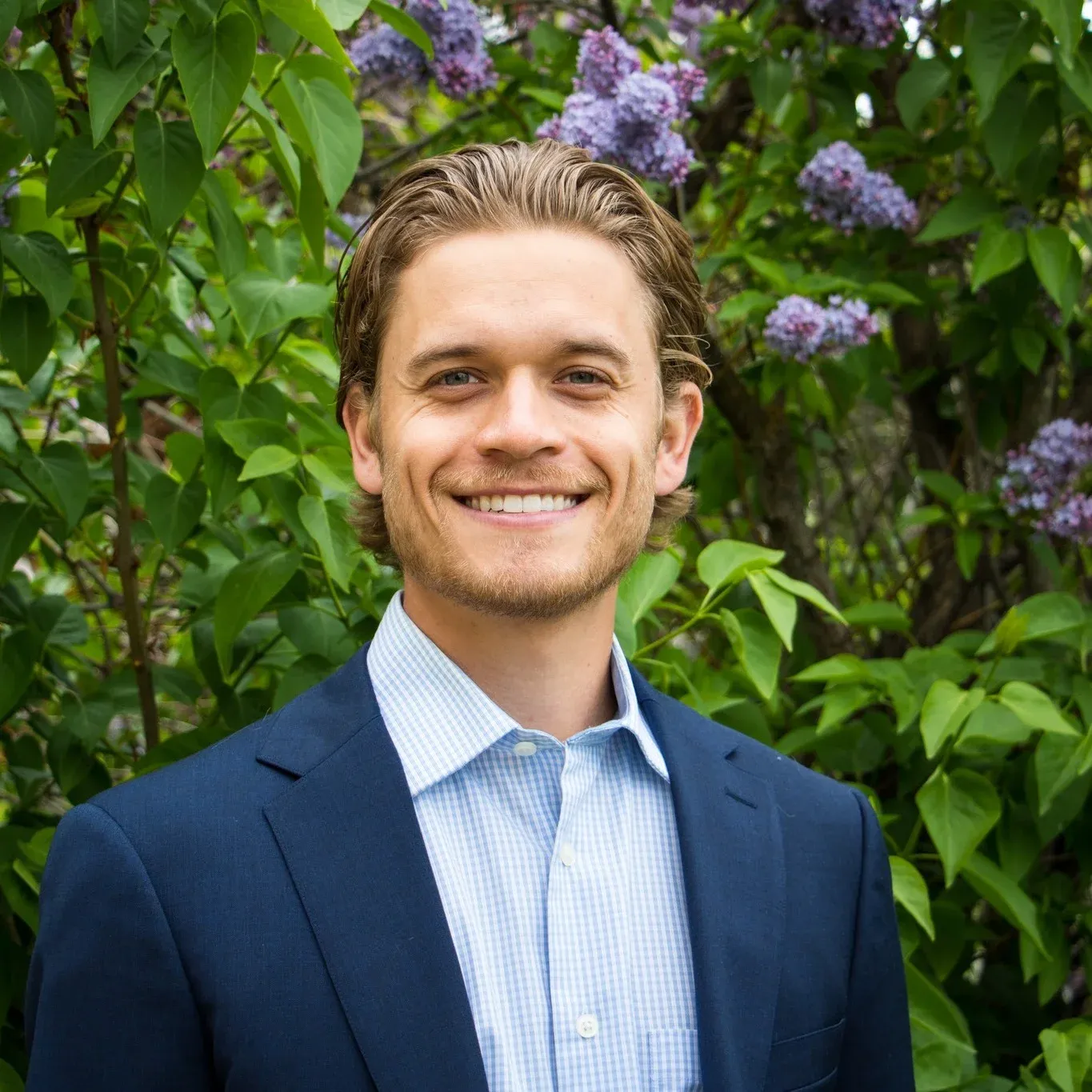 image of the doctor Dr. Christopher S. Woodard